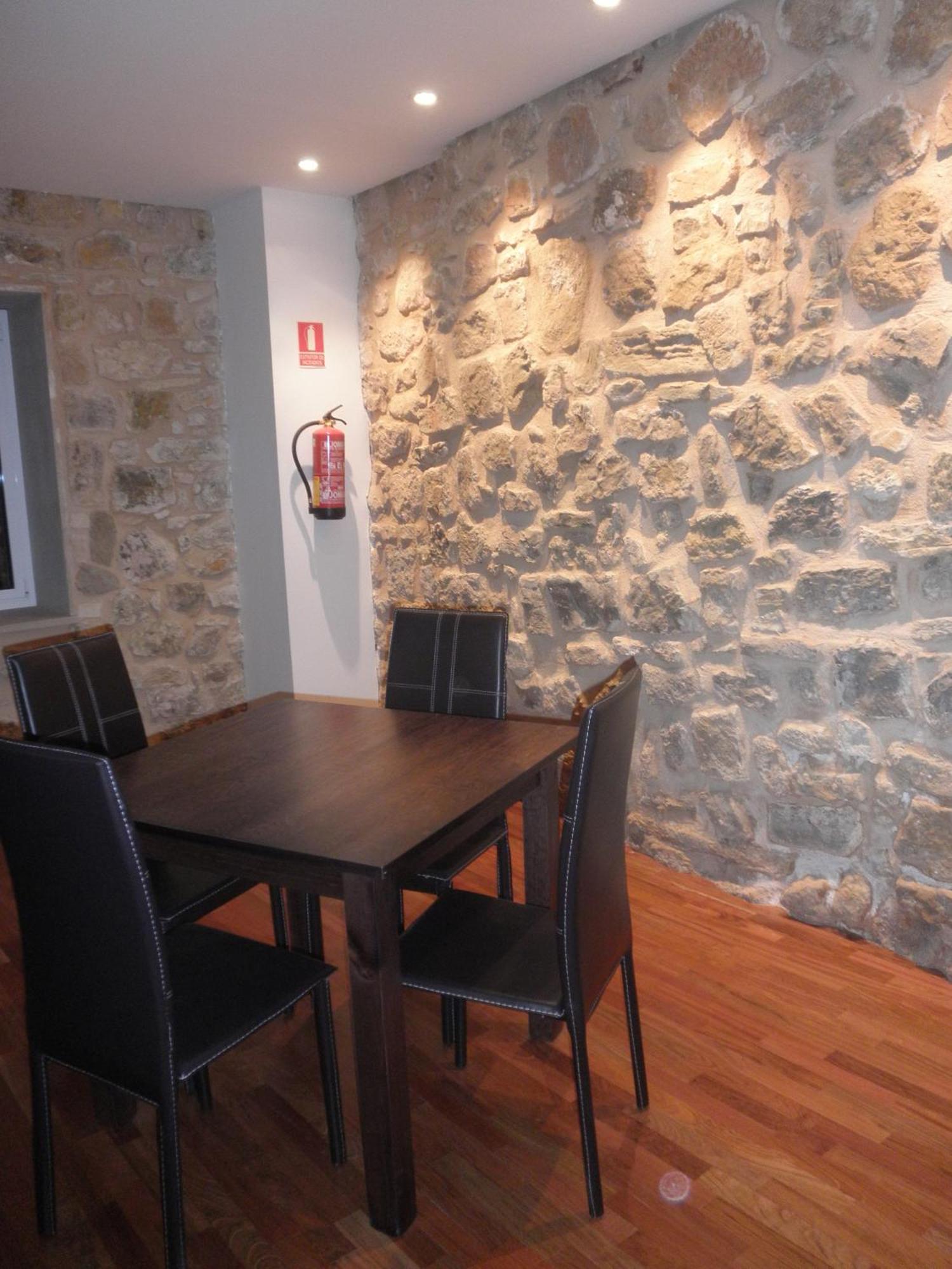 Hostal Dona Blanca Siguenza Exterior photo